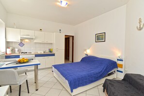 1 camera, accesso a Internet