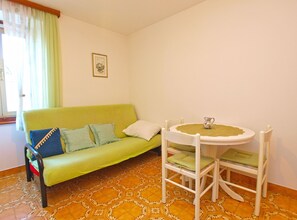 TV - Apartment 279/619 (Istria - Vrsar), 100m from the beach (Vrsar)