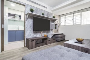 3 عدّة غرف نوم ومكتب ومكواة/لوح كي وواي فاي مجانًا