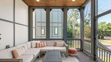 TV connectée, cheminée