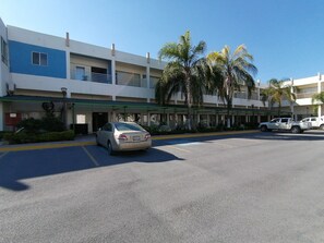 Parking - Ecohabit Monterrey (Apodaca)