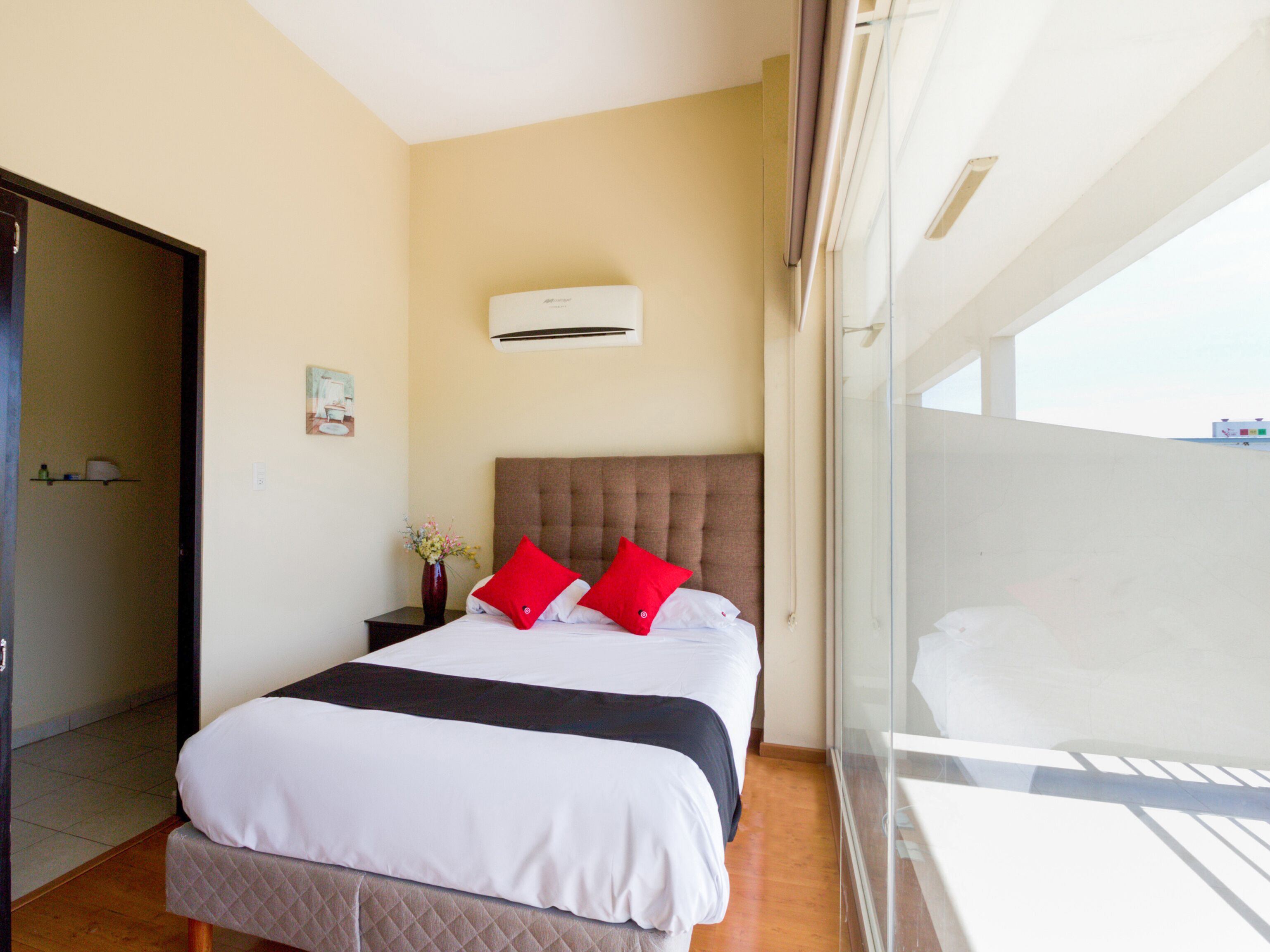 Wifi gratis y ropa de cama 