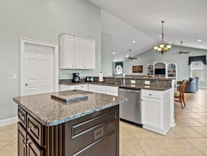 Coffee/tea maker, cookware/dishes/utensils, ice maker - Surf Dog - Private Pool (Surfside Beach)