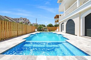 Pool - Ocean View 6-Bedroom Beach Haven Sleeps 17 Near North Litchfield (North Litchfield)