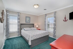 7 bedrooms, iron/ironing board, WiFi, bed sheets - Oceanfront 7BR Home w/ Beach Access & Stunning Ocean Views (Garden City)