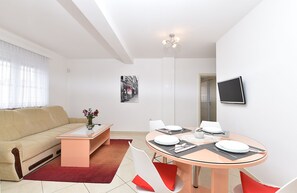 Interior - Apartment 396/904 (Istria - Medulin), 300m from the beach (Medulin)