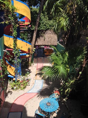 Enceinte de l’hébergement