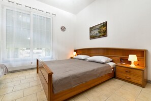 2 bedrooms, internet