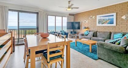 Knights View - 2/14 Merrilli - Wi-Fi - Beachfront