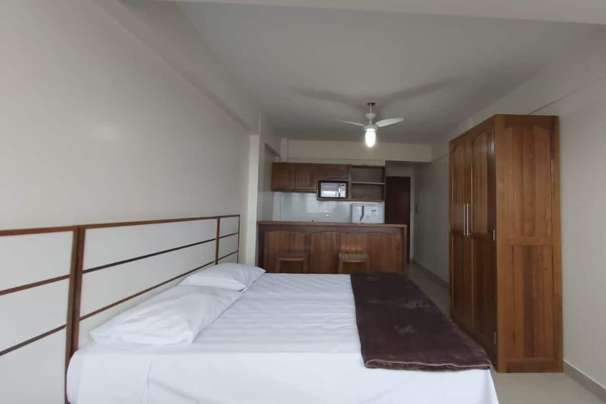 Minibar, desk, free WiFi, bed sheets