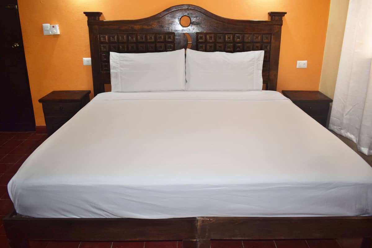 superior room | 1 bedroom, in-room safe, iron/ironing board, free wifi