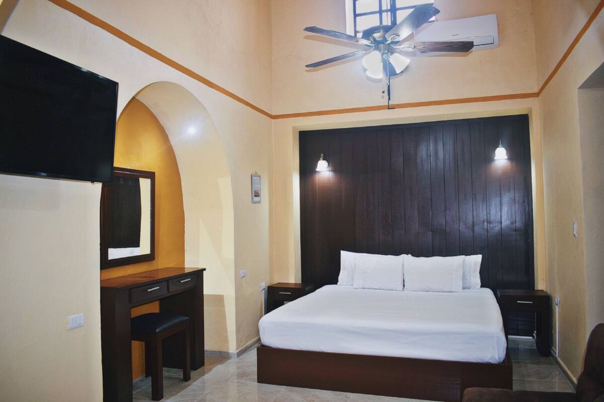 junior suite, 1 bedroom | 1 bedroom, in-room safe, iron/ironing board, free wifi