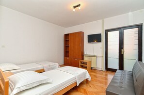 2 bedrooms, internet