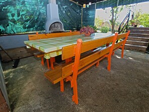 Outdoor dining - Apartment 531/1272 (Istria - Stinjan), 700m from the beach (Stinjan)