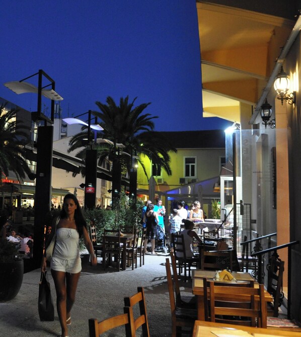 Restaurant - Apartments Marmont (Split)