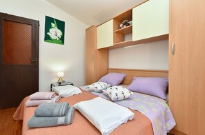 4 bedrooms, internet