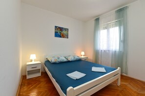 2 bedrooms, internet