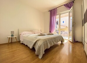 3 chambres, accĂšs Internet