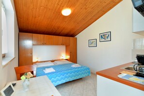 1 bedroom, Internet