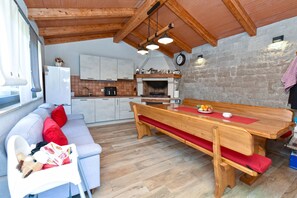 Interior - Apartment 714/1662 (Istria - Medulin), 500m from the beach (Medulin)