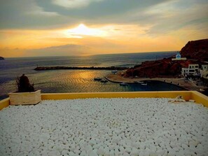 Property grounds - Finiki Villas (Finiki)
