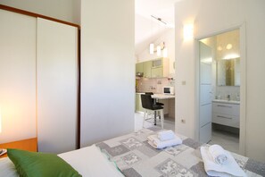 1 bedroom, internet