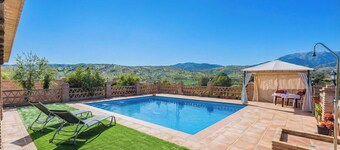 Río Grande de Tolox by Ruralidays