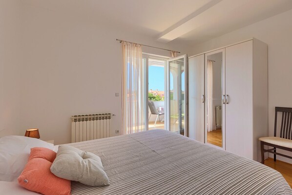 1 bedroom, Internet - Apartment 771/1800 (Istria - Fažana), 300m from the beach (Fažana)