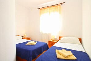3 bedrooms, internet