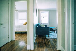 Interior - Plaza Bungalow near Uptown, NODA, light rail! (Charlotte)