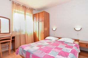 2 bedrooms, internet