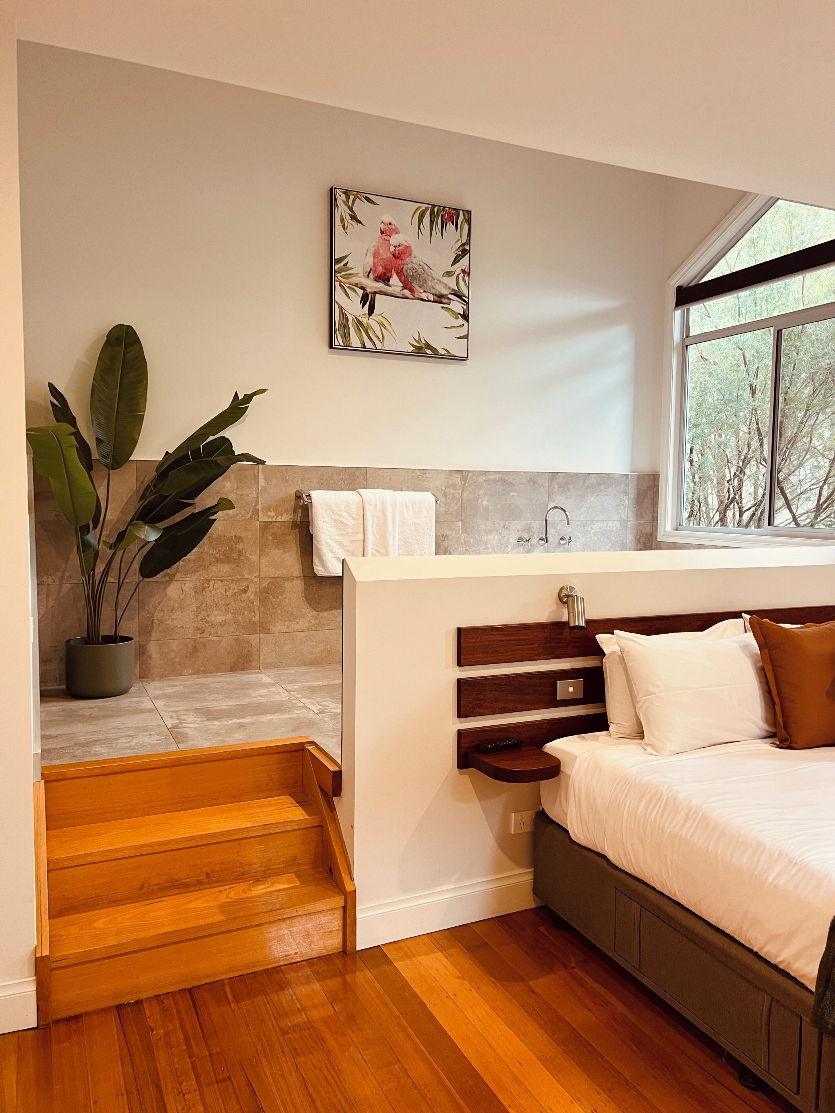1 bedroom, iron/ironing board, WiFi (free), bed sheets