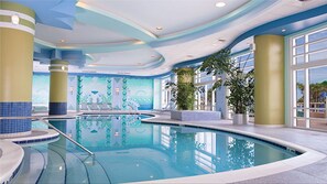 Piscina interna, piscina externa