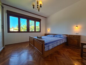 1 quarto, acesso à internet