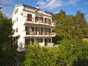 Exterior - Studio apartment 828/1937 (Istria - Rabac), 700m from the beach (Rabac)