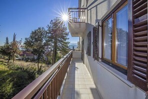 Property grounds - Apartment 828/1938 (Istria - Rabac), 700m from the beach (Rabac)