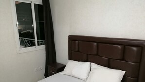 Apartment | 1 bedroom, laptop workspace, blackout drapes, WiFi (free) - Amaima (Marrakech)