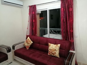 Apartment | Living room