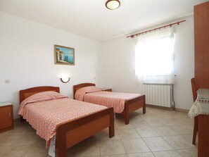 2 bedrooms, internet