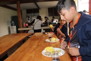 Free daily continental breakfast - Finca El Yagual (Olmedo)