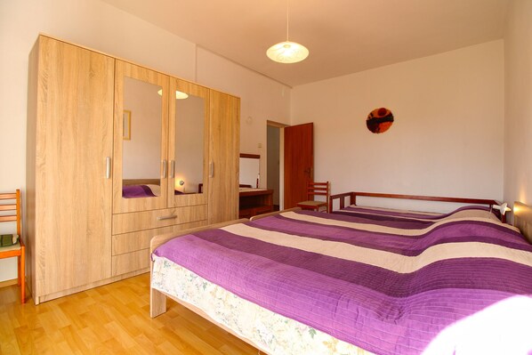 2 bedrooms, internet