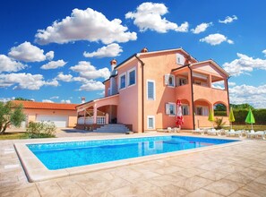 Pool - Apartment 870/2041 (Istria - Labin), 6000m from the beach (Labin)