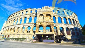 Unclassified image, 3 of 17, button - Apartment 898/2090 (Istria - Pula), 1500m from the beach (Pula)