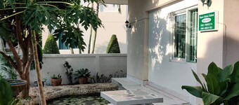 3 bedroom detached house