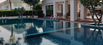 3 bedroom detached house