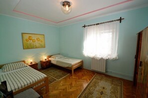 3 chambres, accès à Internet