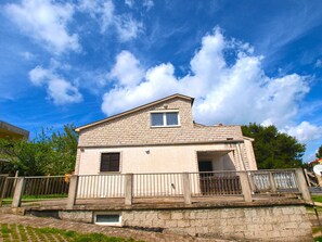 Exterior - Apartment 964/2472 (Istria - Premantura), 450m from the beach (Premantura)