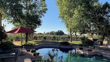 Piscine extérieure
