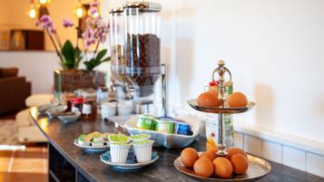 Desayuno bufé gratuito y diario