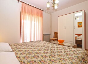 2 bedrooms, Internet